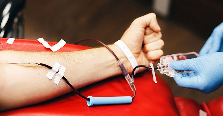 اهدای خون بافقی‌ها به بیماران نیازمند خون