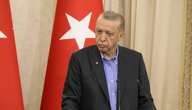 رئیس حزب «آزادی مردم» ترکیه: اردوغان بیماری روانی دارد