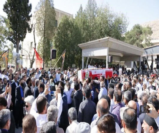 وداع باشکوه مردم لرستان با شهید مدافع امنیت