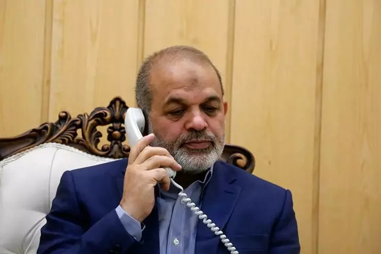 تاکید وزیر کشور بر به‌کارگیری همه ظرفیت‌ها در امدادرسانی به زلزله‌زدگان خوی