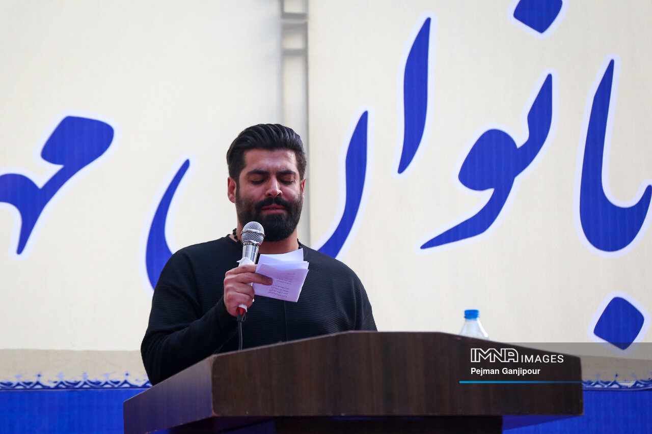 اجتماع بانوان مهدوی در اصفهان 