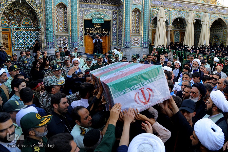 عکس/ تشییع باشکوه پیکر "شهید زاهدلویی" مدافع امنیت در قم