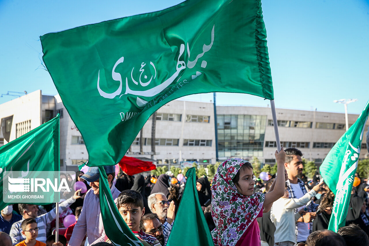 عکس/ اجتماع مردمی بیعت با امام زمان (عج) مشهد