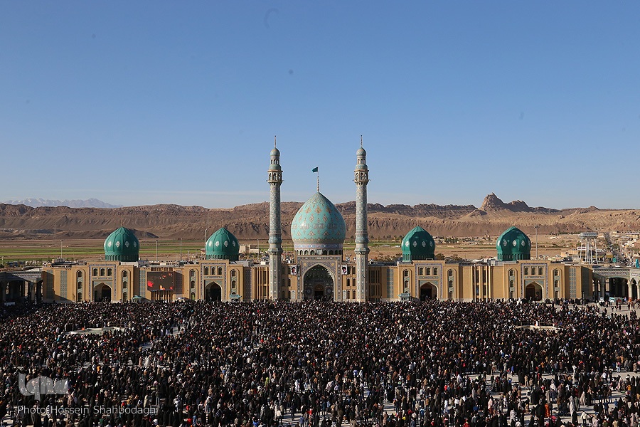 صد قافله دل، به جمکران آوردیم