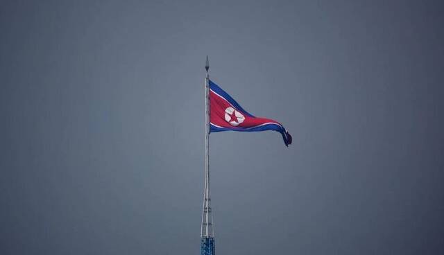 کره شمالی مجددا دو موشک بالستیک به سمت دریای ژاپن شلیک کرد