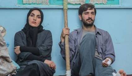 تو دهنم نمی چرخه بدون «خانم» صدات کنم