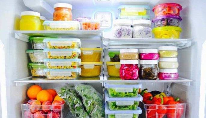  مدت ماندگاری انواع مواد غذایی در فریزر چقدر است؟