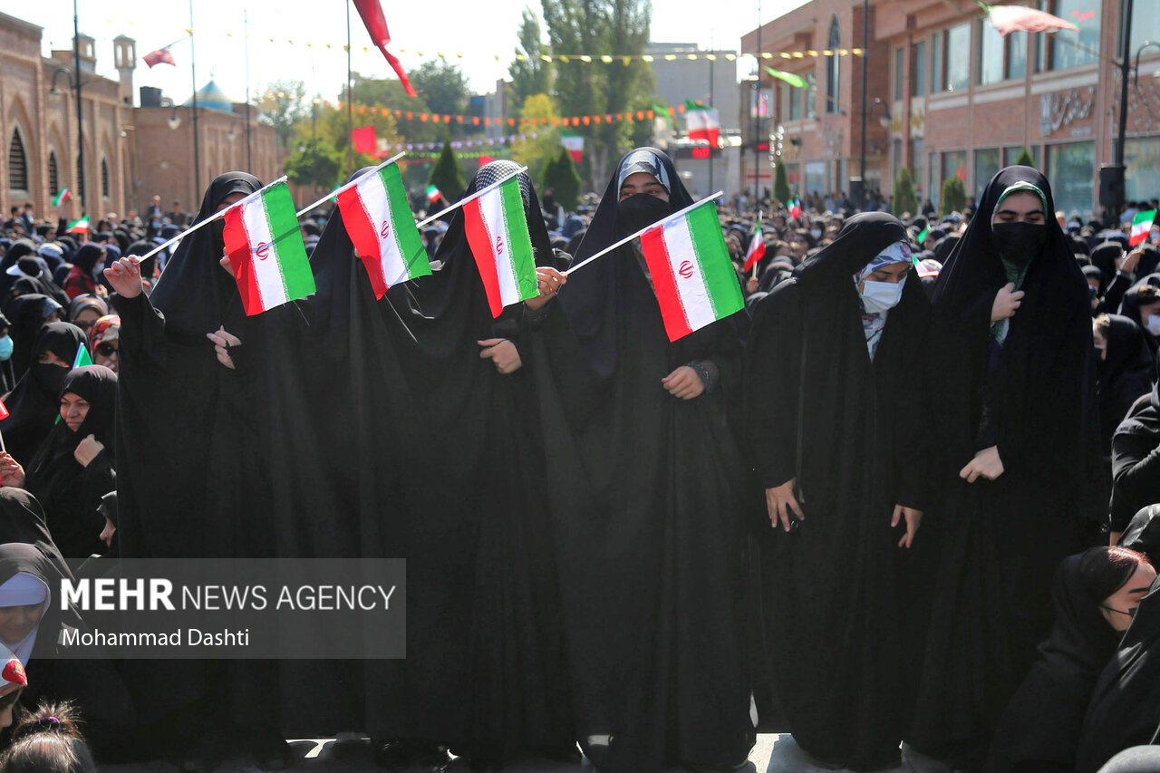 اجتماع بانوان در اردبیل