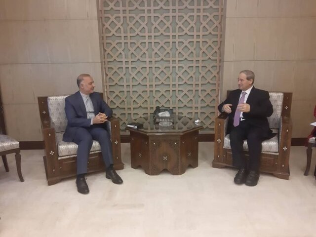 وزیر خارجه سوریه در دیدار با سفیر کشورمان: در کنار رهبری، دولت و ملت ایران می‌ایستیم