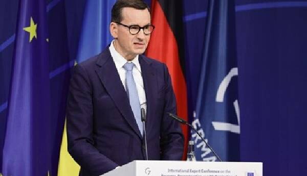 لهستان: برخی از رهبران اتحادیه اروپا حاضرند شکست اوکراین را بپذیرند