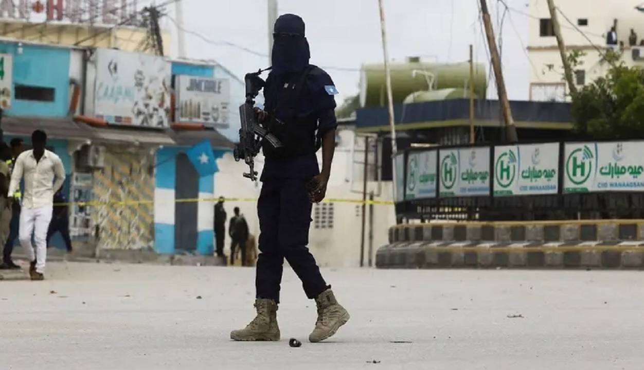 ۱۰ کشته بر اثر انفجارهایی در پایتخت سومالی
