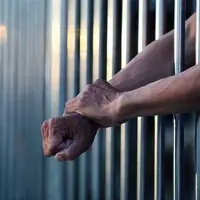 روزانه چند نفر در استان کرمان زندانی می‌شوند؟