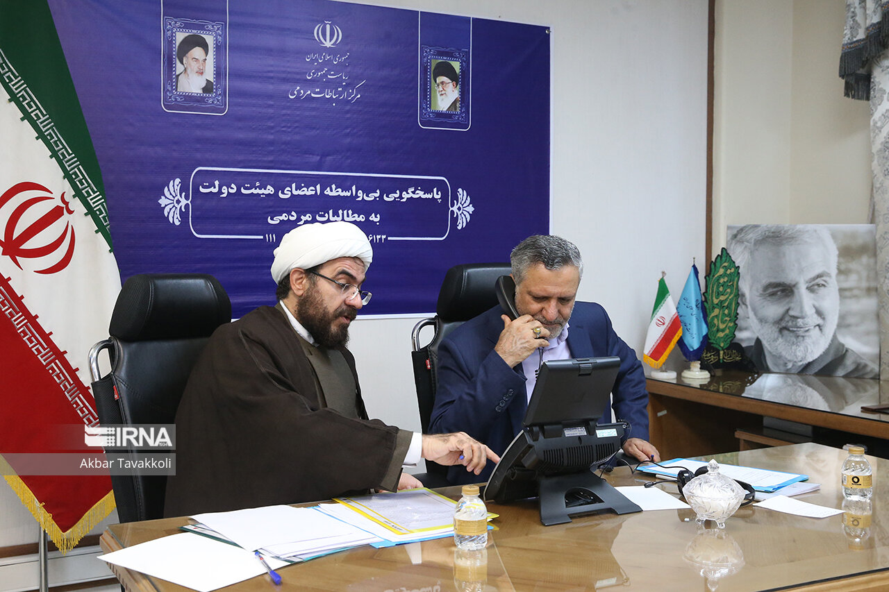 پاسخگویی مستقیم وزیر کار به مردم