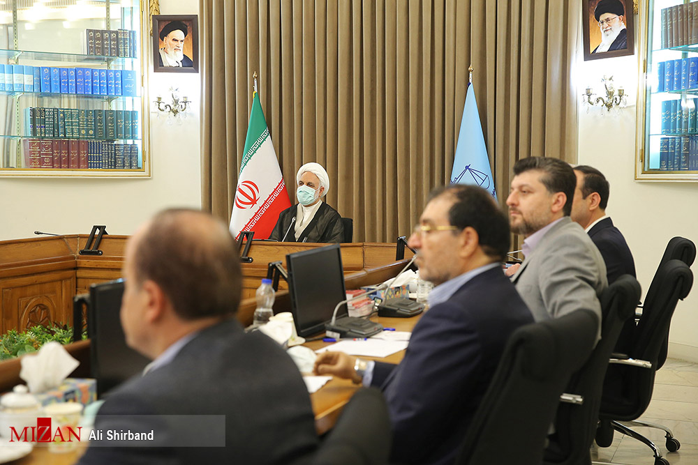 نشست رئیس قوه قضاییه با اعضای هیئت مدیره وکلای دادگستری