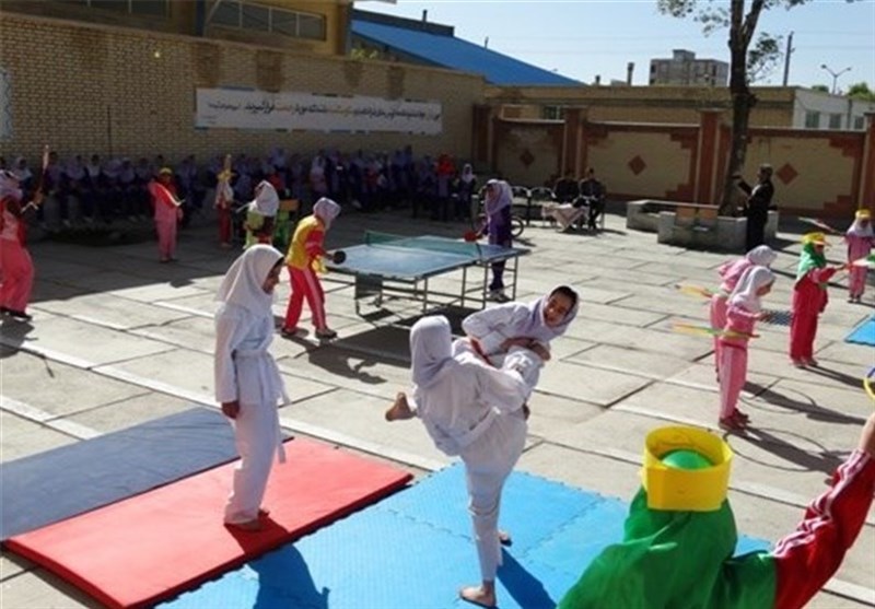 ساخت ۴۸ فضای ورزشی در شهرستان‌های استان لرستان