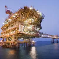 چرا ایران مثل قطر امکان قرارداد بزرگ گازی ندارد؟