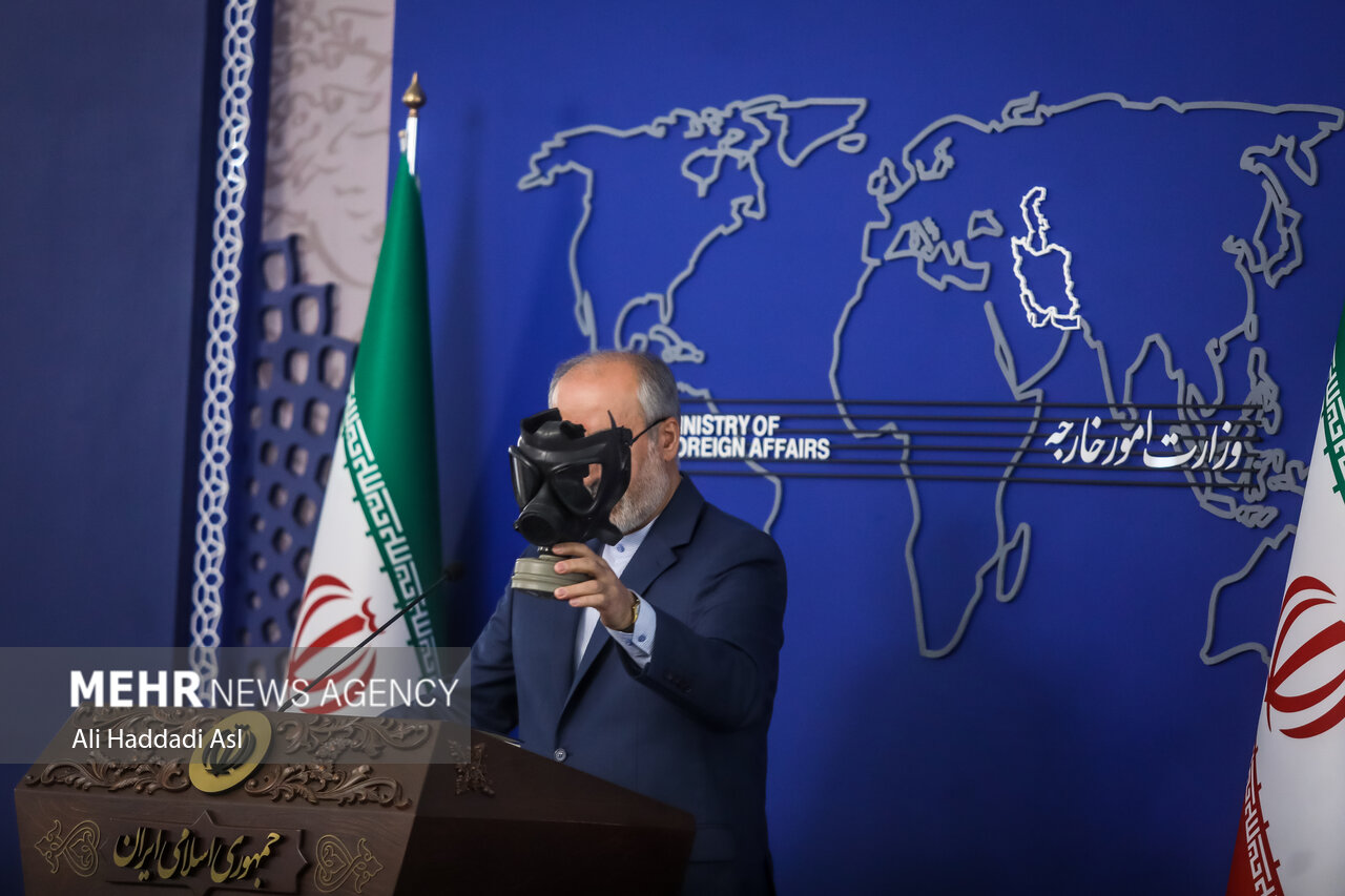 عکس/ حاشیه های نشست خبری سخنگوی وزارت امور خارجه