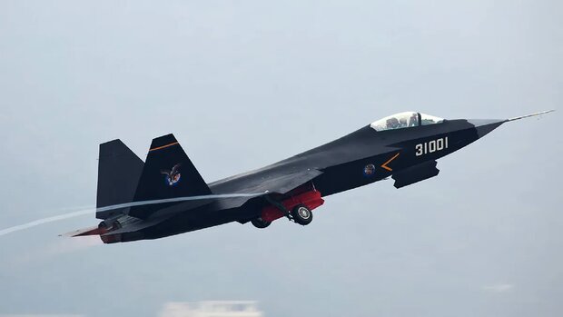 چین با پرینتر سه بعدی هواپیمای جنگی می سازد