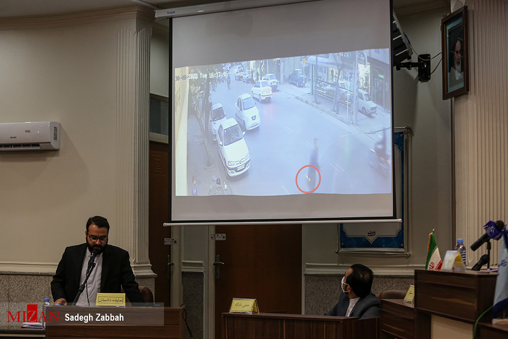 عکس/ نمایش لحظه شهادت دو شهید امنیت در دادگاه
