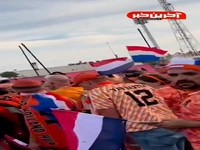 جام‌جهانی/ هواداران هلند در راه ورزشگاه البیت پیش از بازی با قطر
