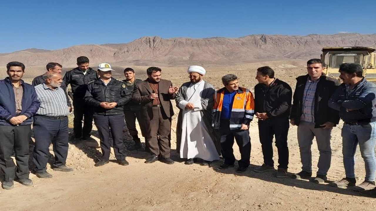 ایمنسازی یک راه روستایی در زرند که قربانی زیادی گرفته بود