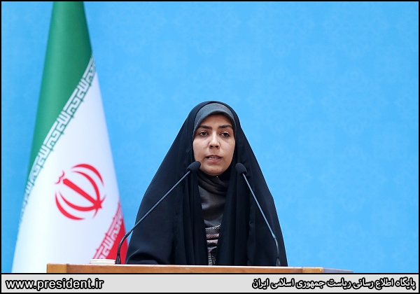 عکس/ حاشیه های مراسم بزرگداشت روز پرستار با حضور رئیس جمهور 