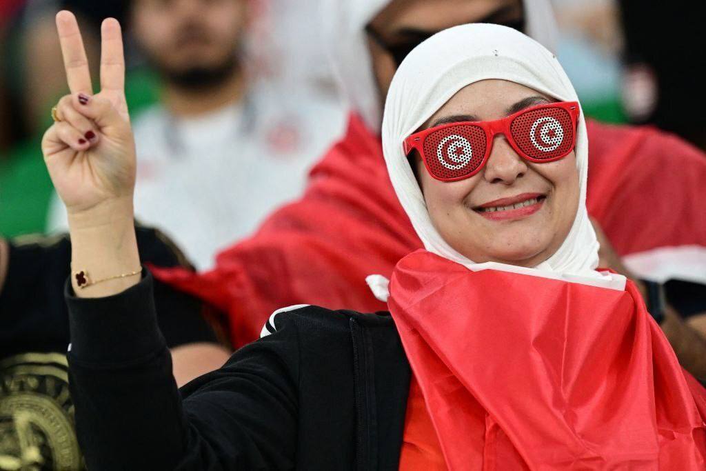 عکس/ اوج شور و اشتیاق در بین هواداران فرانسه و تونس