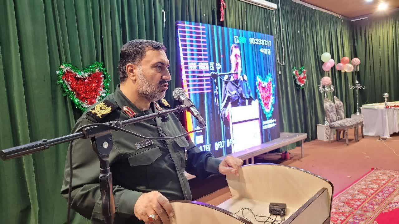 جهیزیه‌های اهدایی رهبری به زوج‌های جنوب کرمان اعطا شد