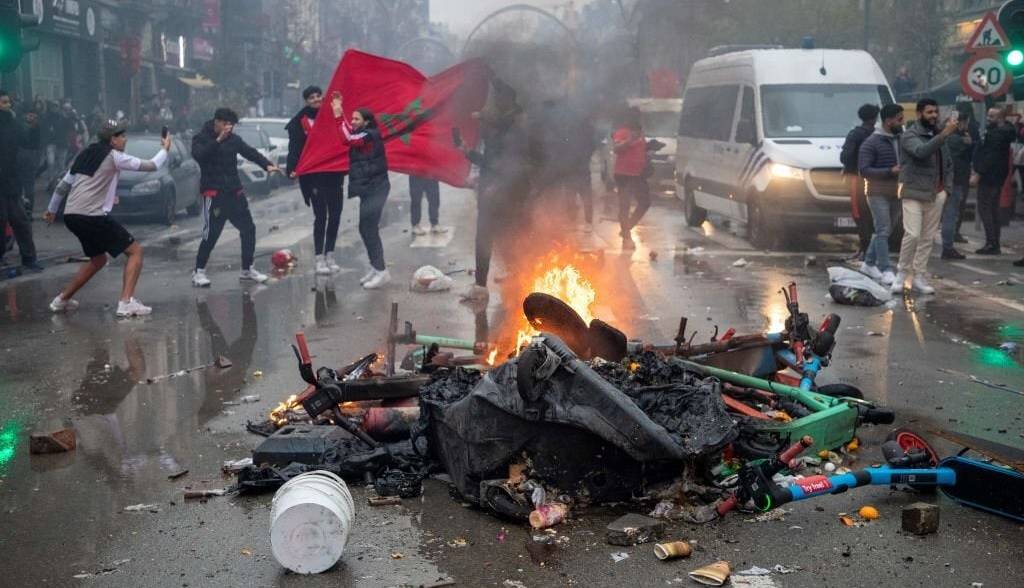 جام‌جهانی/ آشوب مراکشی‌ها در بروکسل در شب حذف بلژیک
