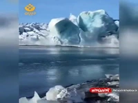 جدا شدن قطعه‌ای از یک یخچال طبیعی در ایسلند