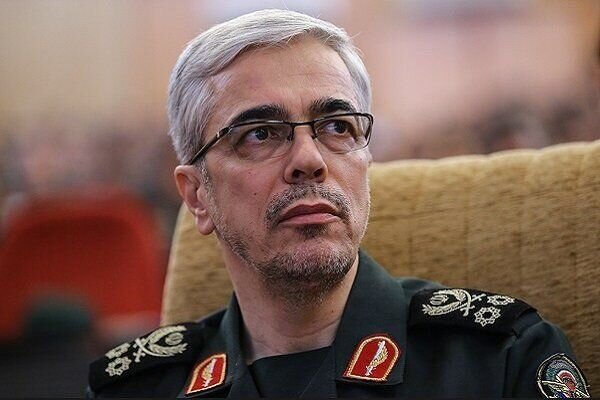 رئیس ستاد کل نیروهای مسلح به بوشهر سفر کرد