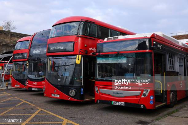 عکس/ اعتصاب رانندگان اتوبوس در انگلیس و سرگردانی مردم
