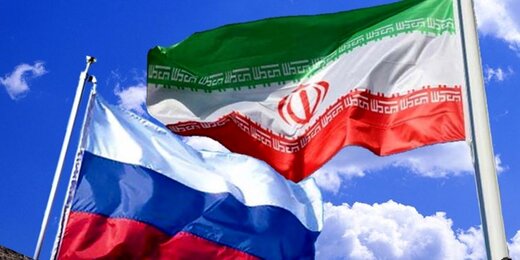 کیهان: روسیه در برابر غرب است؛ مخالفانش پادوی آمریکا و اروپا هستند