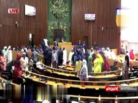 سیلی نماینده مرد به صورت نماینده زن در پارلمان سنگال جنجالی شد