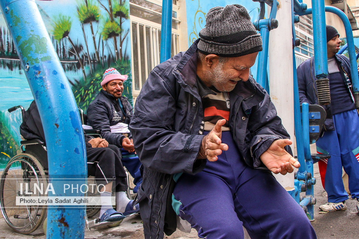 مردانی جامانده در کودکی