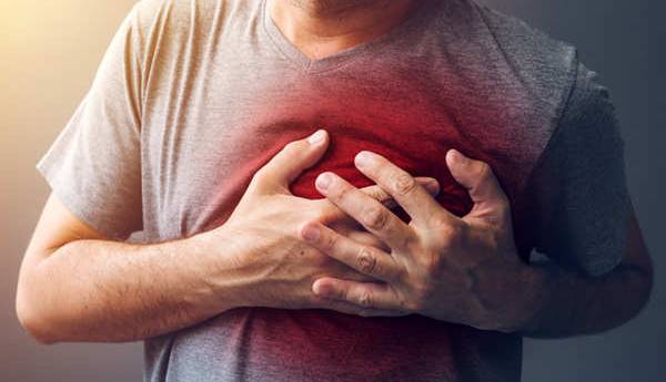 اصطلاحات پزشکی که با هم اشتباه می‌گیریم؛ تفاوت بین حمله و ایست قلبی چیست؟