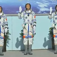 امروز  پس از 6 ماه فضانوردان چینی به زمین بازمی‌گردند  
