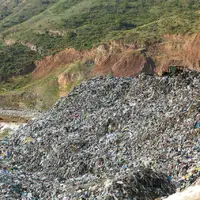 پاکسازی ۱۰۴ نقطه بحرانی زباله در گیلان