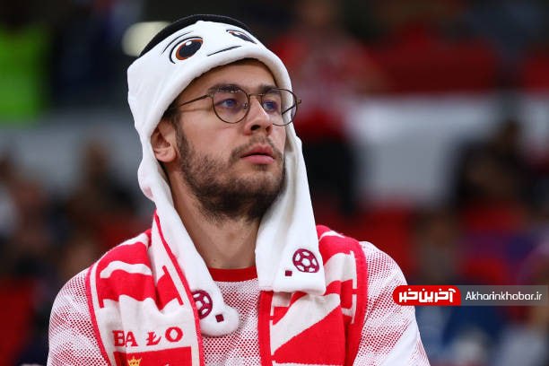 هواداران لهستانی در ورزشگاه الثمانه