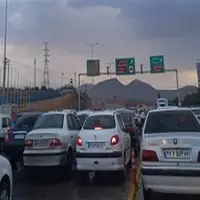 وقوع تصادفات زنجیره‌ای بر اثر لغزندگی در ۱۵ کیلومتری شیراز