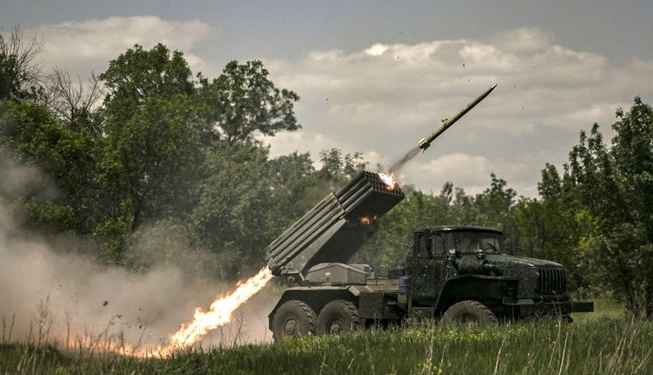 اوکراین: 60 موشک از 70 موشک شلیک شده روسیه را سرنگون کردیم