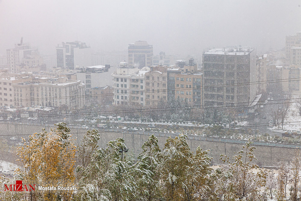 برف پاییزی در تهران