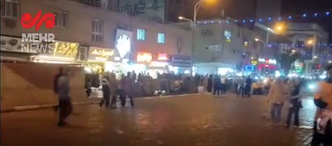 شامگاه پررونق بازار اهواز در ۱۴ آذرماه