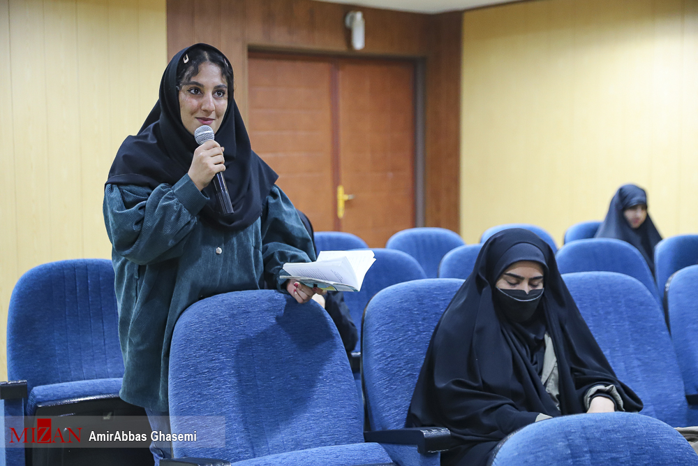 نشست سخنگوی شورای نگهبان با دانشجویان