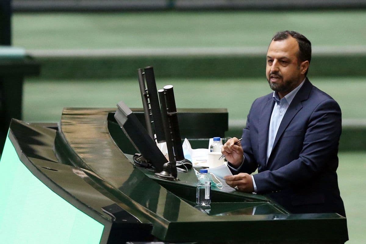 نماینده تهران از پاسخ‌های وزیر اقتصاد قانع شد