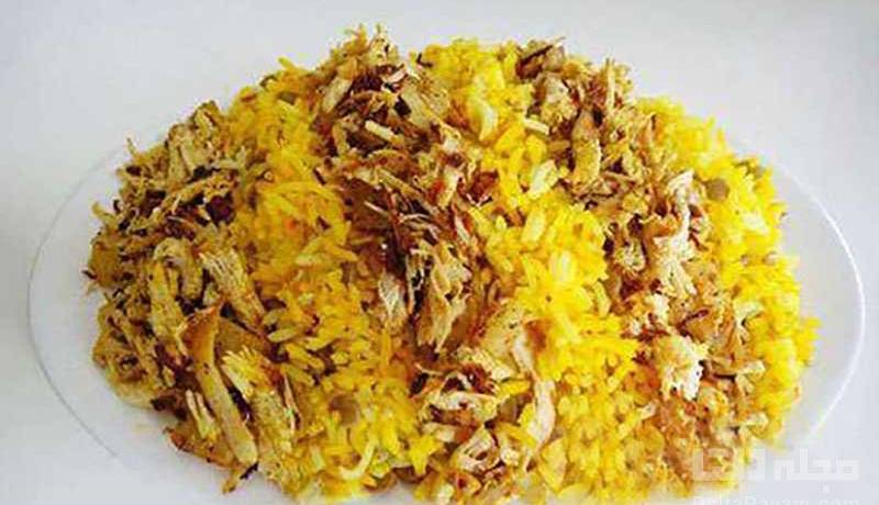 عدس پلو عربی با مرغ یک غذای پر طرفدار