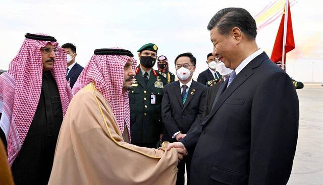 رئیس‌جمهور چین وارد عربستان شد  
