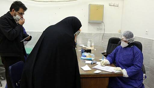 ویزیت گروهی بیماران تخلف است