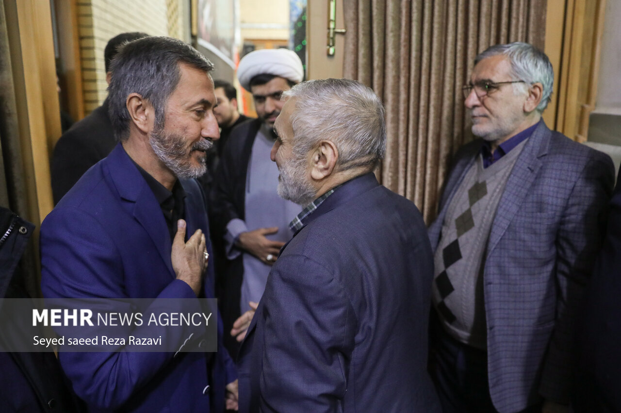 عکس/ مراسم چهلمین روز شهادت شهید آرمان علی‌وردی