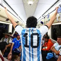 جام‌جهانی/ هواداران آرژانتین در راه استادیوم لوسیل